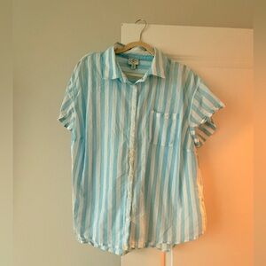 St. John's Bay Light Blue and White Striped Short-Sleeve Button-Up